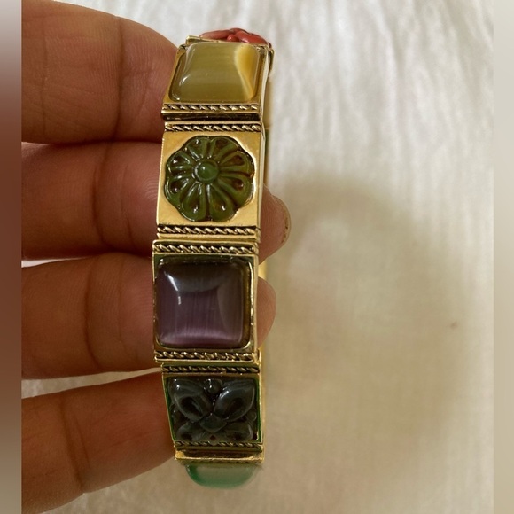 Monet Panel Stretch Bracelet‎ - Picture 7 of 7